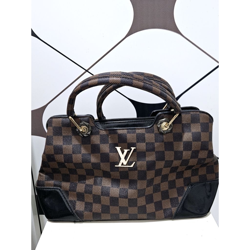 Tas Kotak Kotak Coklat