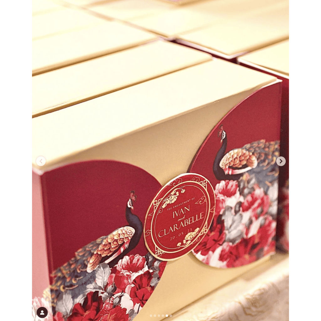 

Box Hampers Gift Box Kotak Kado Folding Screen Box/Kotak Magnet Kupu-kupu