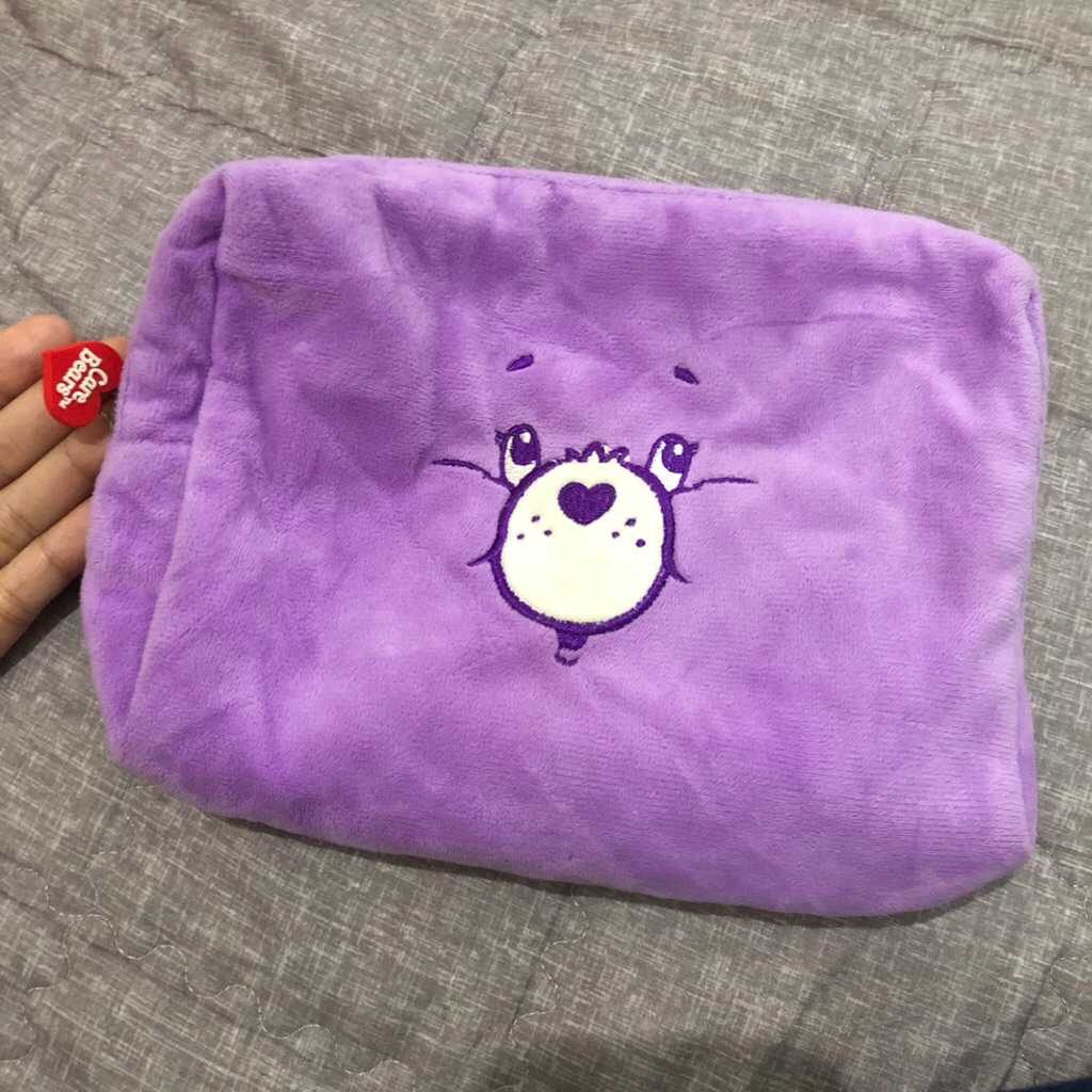 

PRELOVED POUCH CARE BEARS ORI