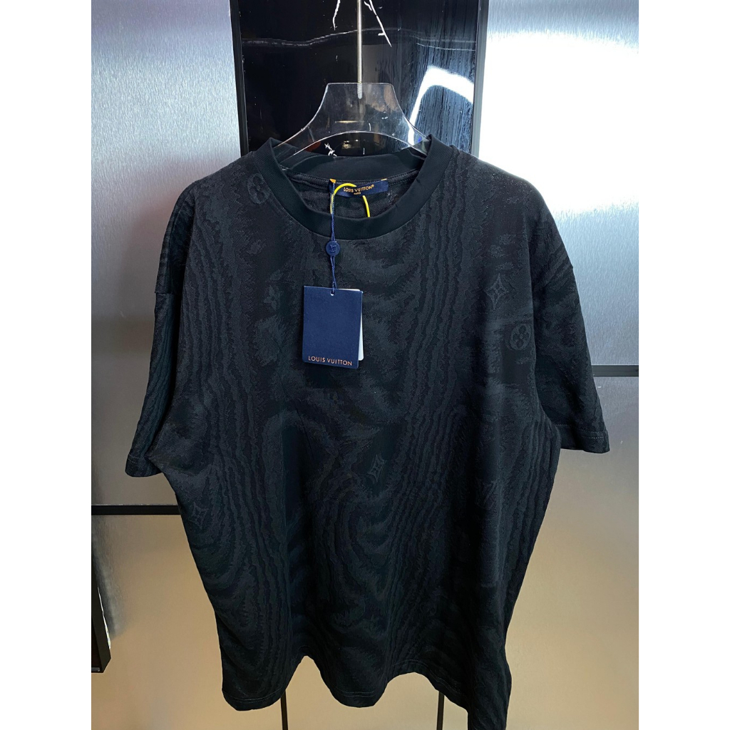 KAOS PRIA ELVITN MOTIF TRANSPARAN VVIP QUALITY