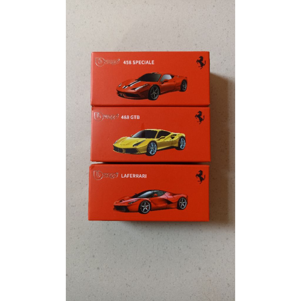 Bburago Ferrari 1:64