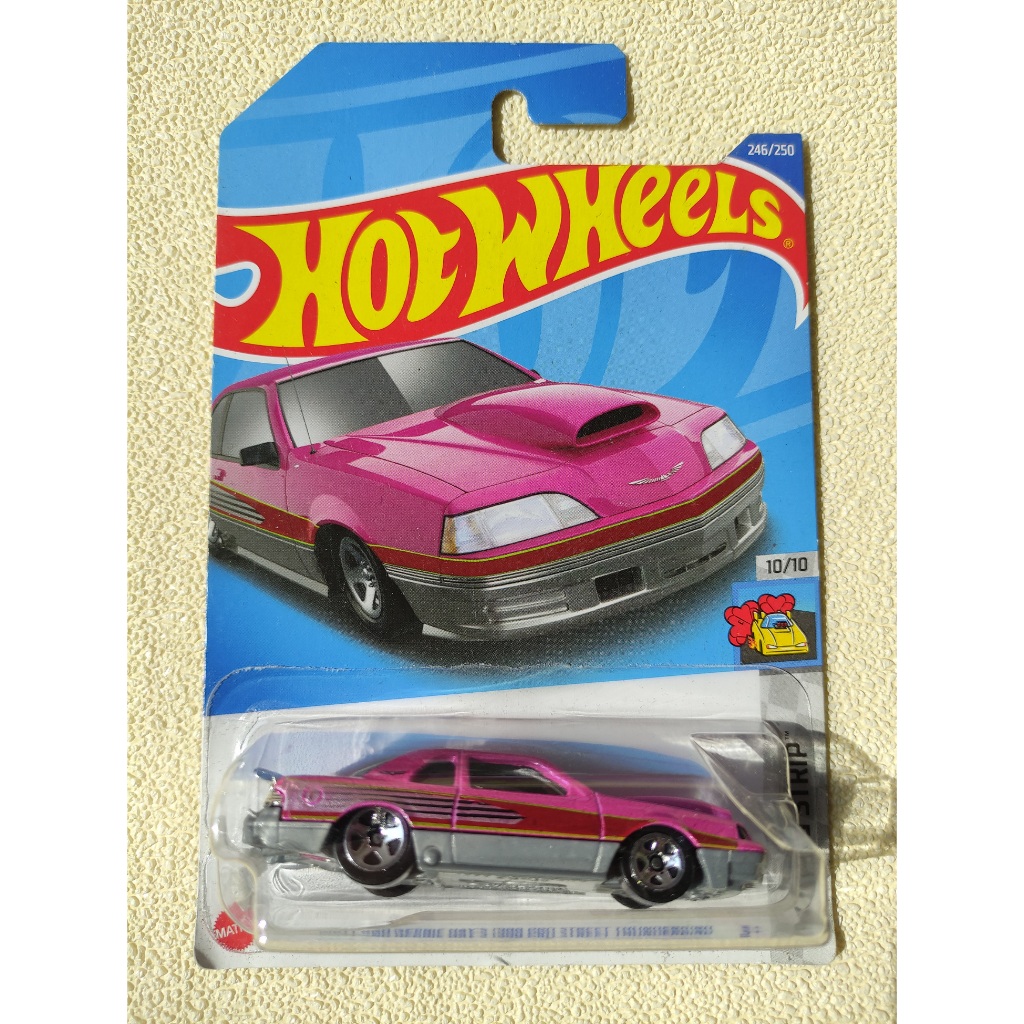 Hot Wheels Matt & Herbie