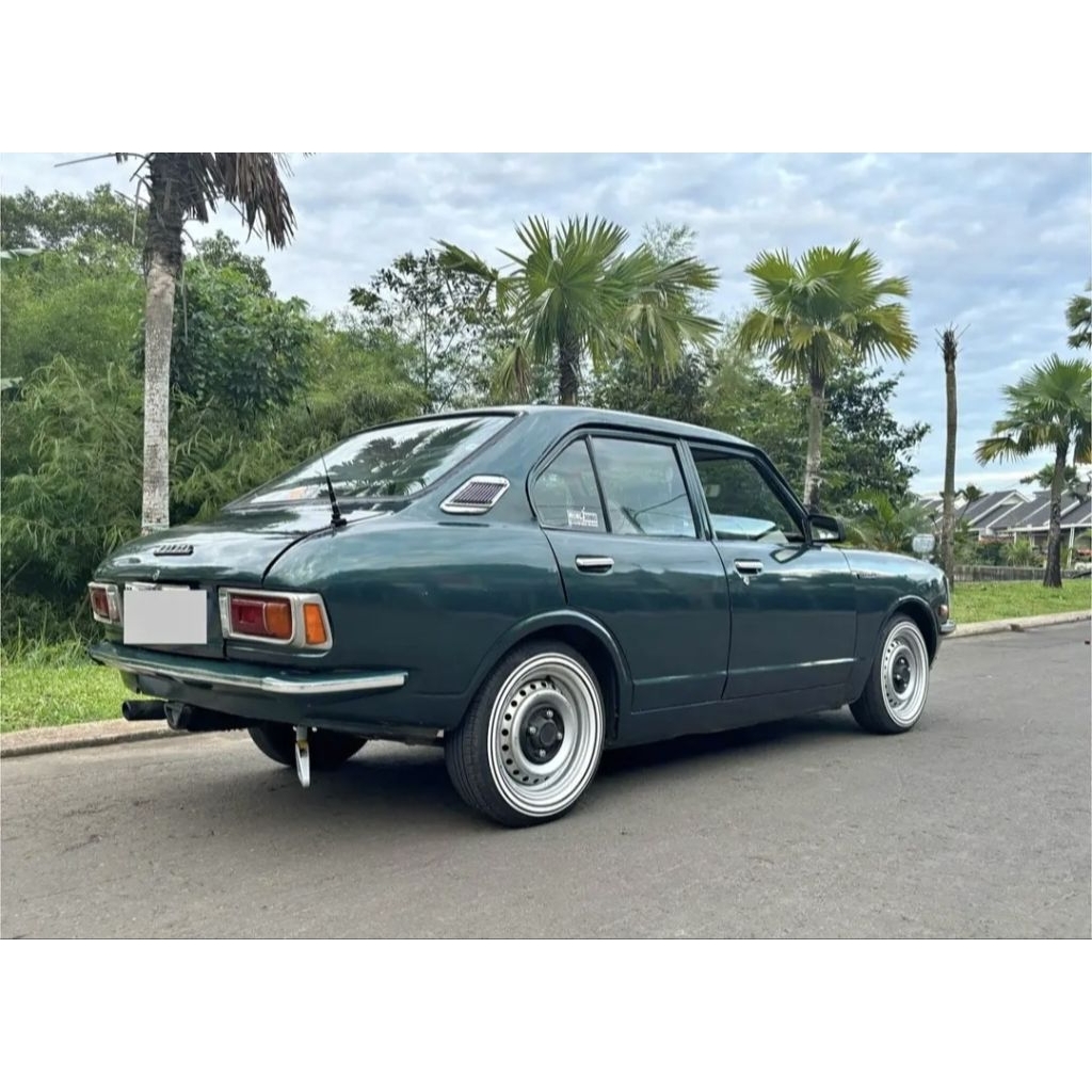 R13 lis ban List ban whitewall Mobil warna kombinasi hitam (two Tone) ASLI r 13