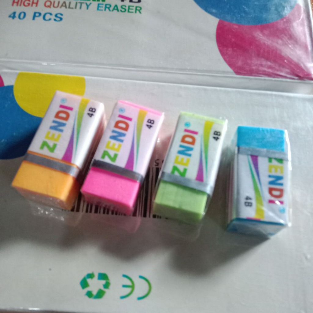 

penghapus merk zendi warna warni