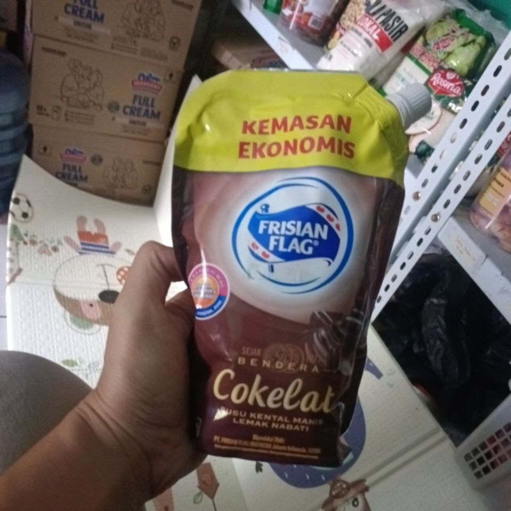 

Frisia Flag Cokelat 545 Gr #VazaBasicStore