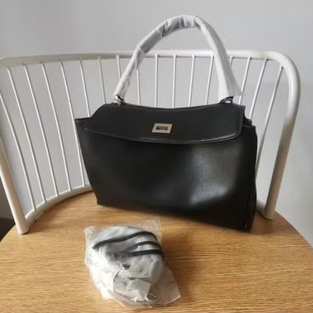 TAS WANITA KULIT SAPI IMPORT CINA