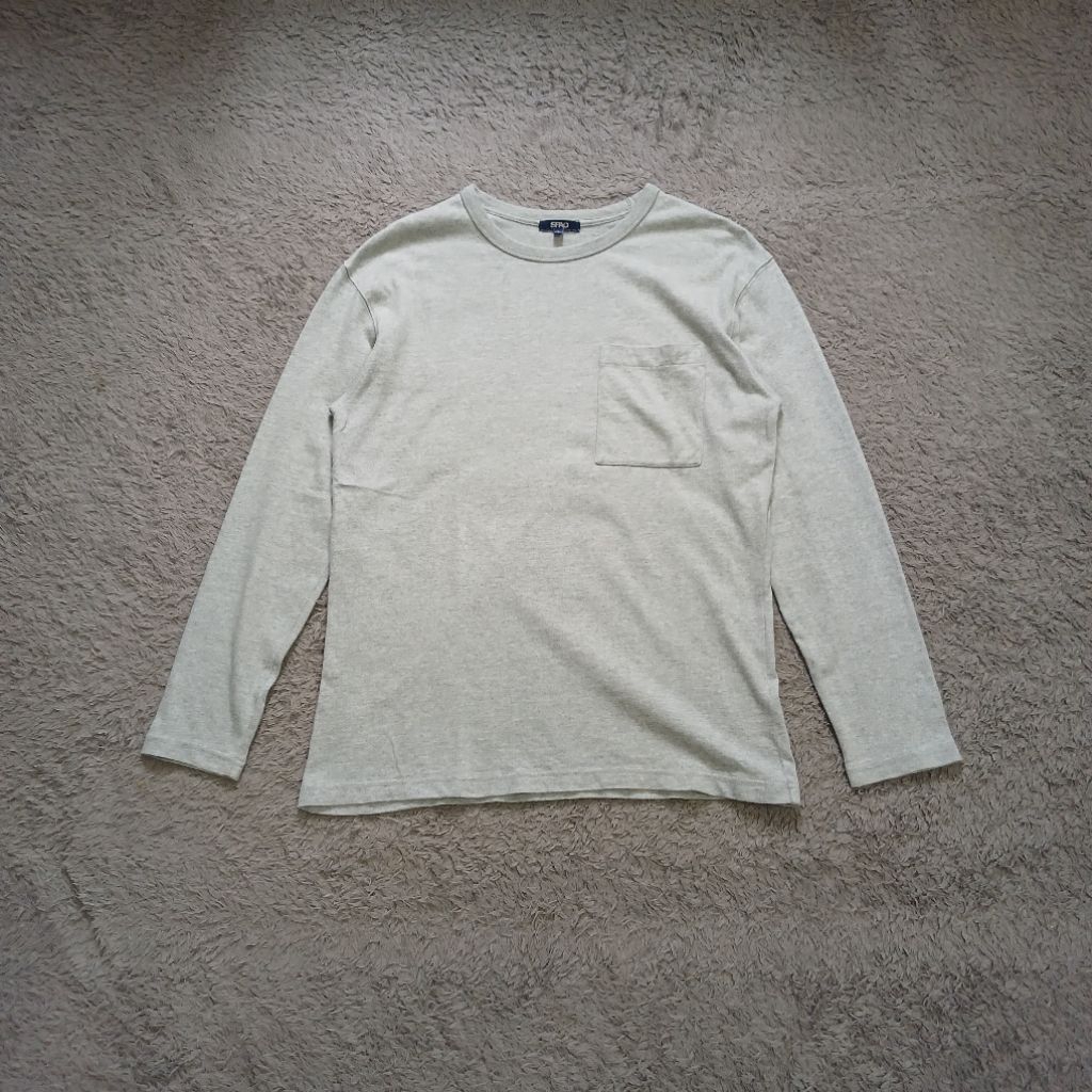 Kaos Lengan Panjang Pocket SPAO