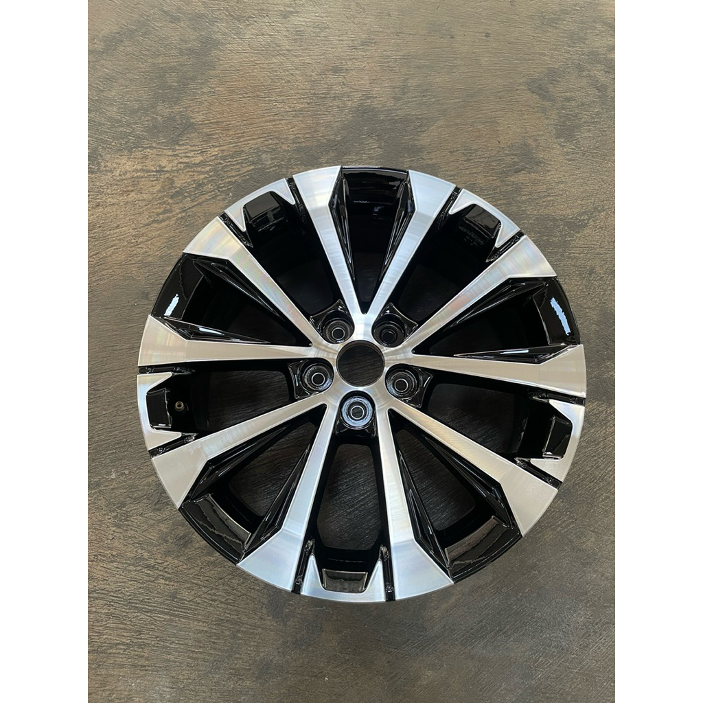 Velg Avanza Veloz R17 OEM