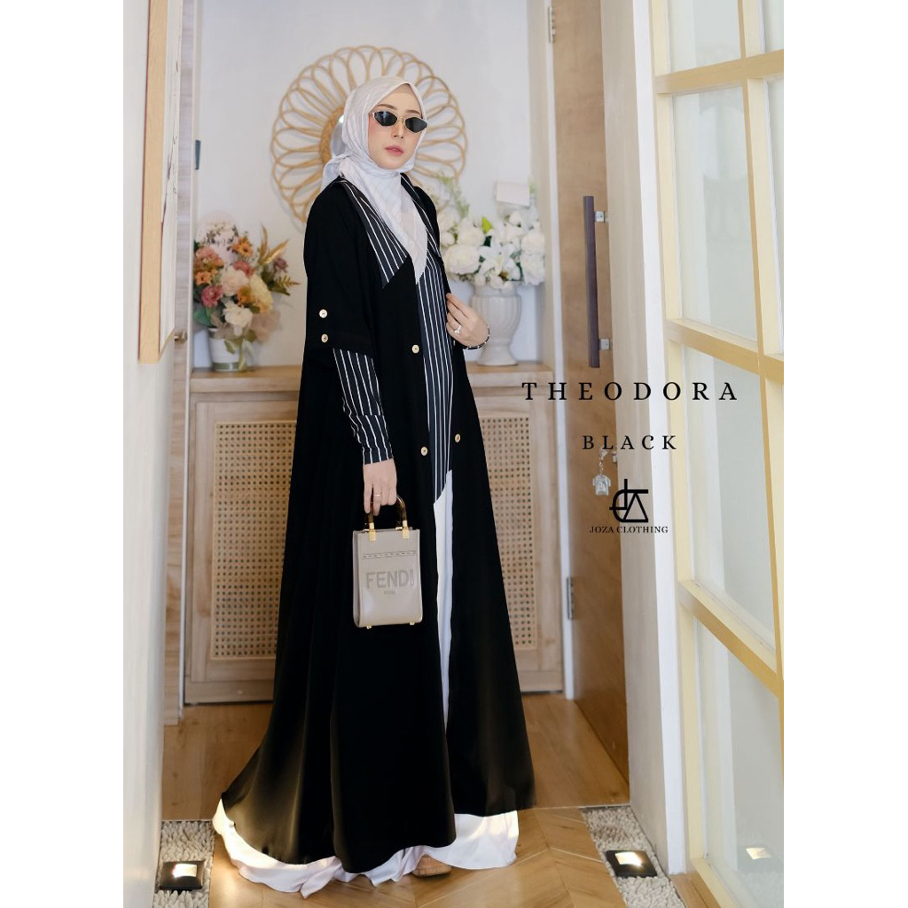 THEODORA BLACK by JOZA CLOTHING