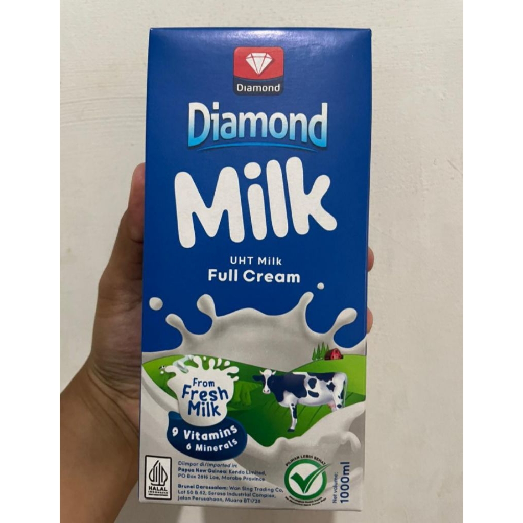 

DIAMOND MILK SUSU UHT TERMURAH 1000ML/1L