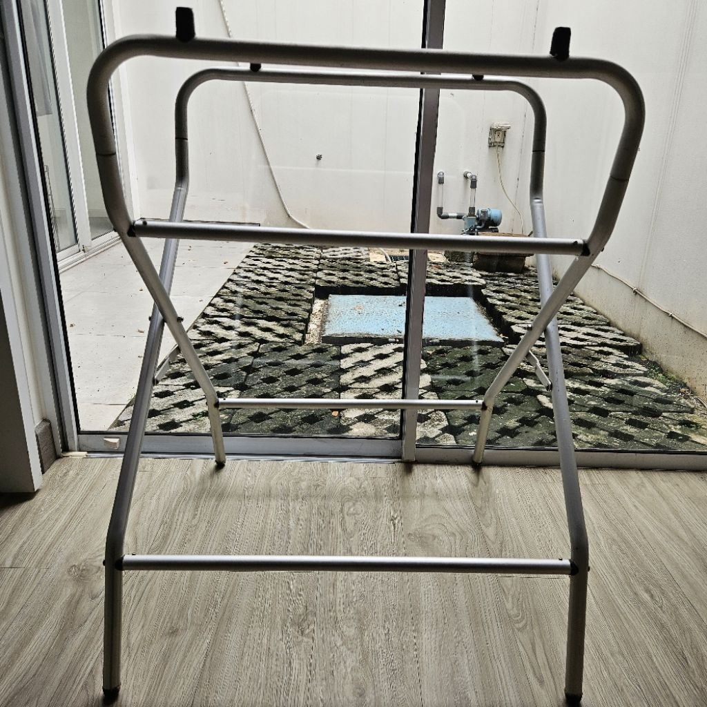 Kaki Bak Mandi Bayi Sugarbaby – Dudukan untuk Bak Lipat, Bekas, Kokoh