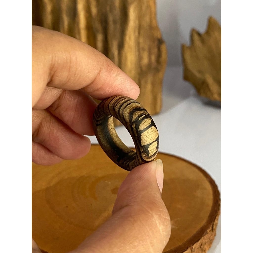 Cincin Gaharu tiger Malaccensis