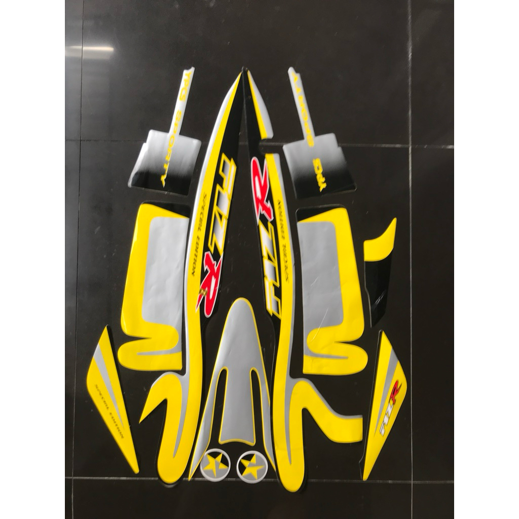 STRIPING STIKER FIZ R CALTEX KUNING