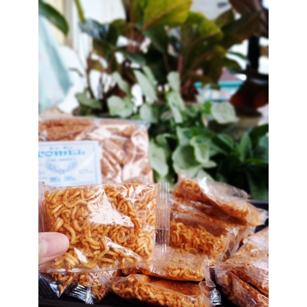 

[Mie comel] Mie pedas comel isi 25 pcs tersedia varian mix dg makaroni