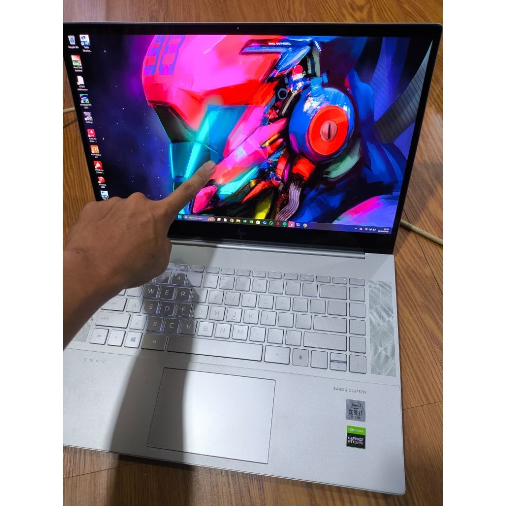 HP Envy 15-EP0035CL i7-10750h RAM 32/ssd 1tb VGA RTX 2060 MAXQ LED 15,6 4K TOUCHSCREEN Fingerprint