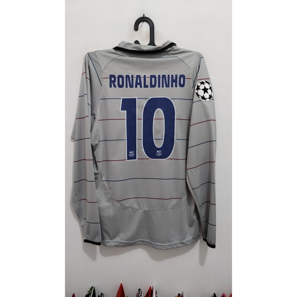 jersey retro Barca Abu2 Ronaldinho size M