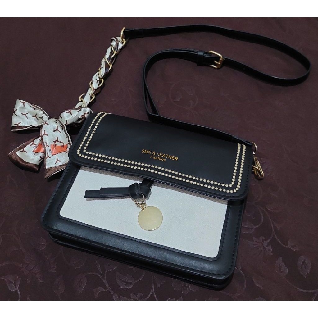 [PRELOVED TAS] Tas Selempang Wanita CEEKAY