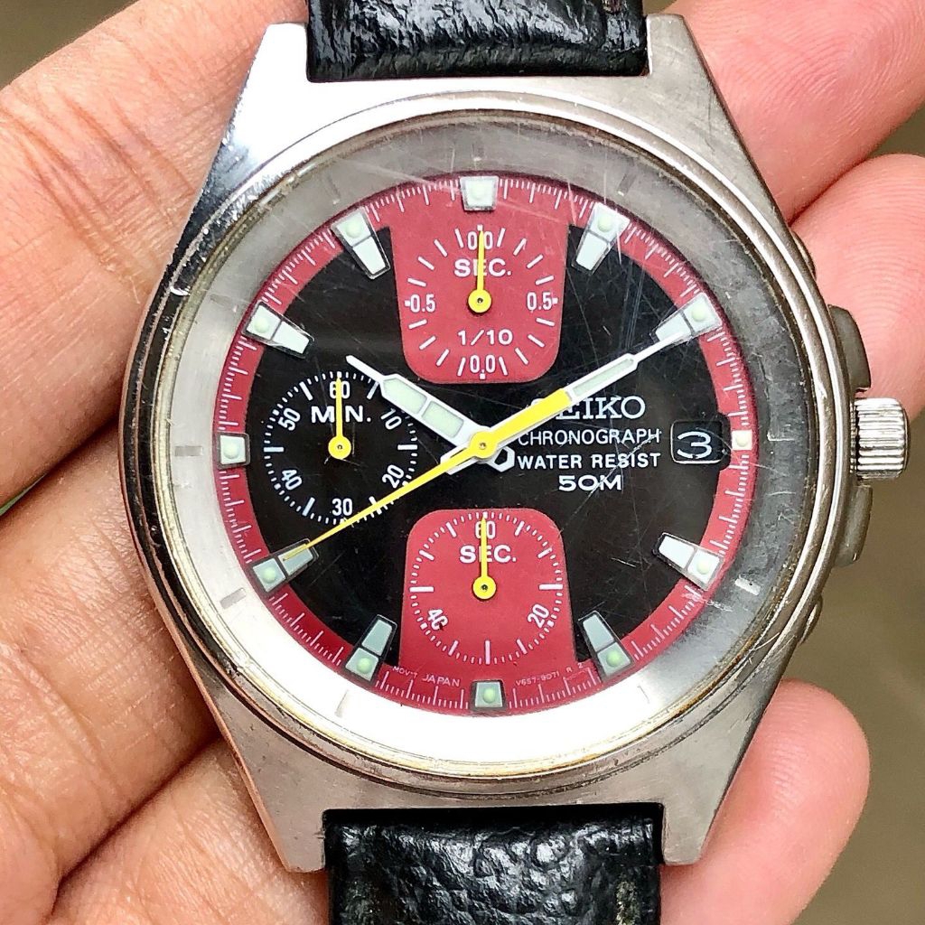 Seiko Quartz Date V657-9030