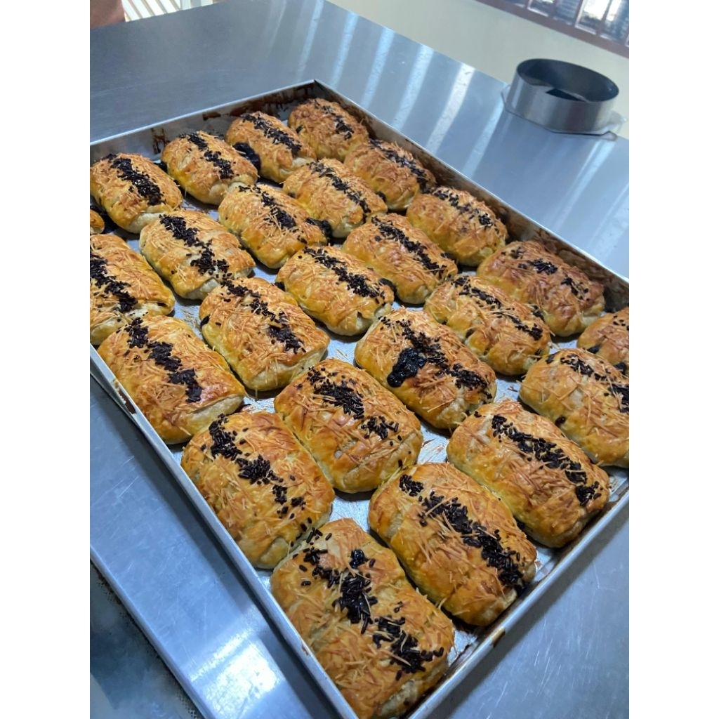 strudel banana coklat keju