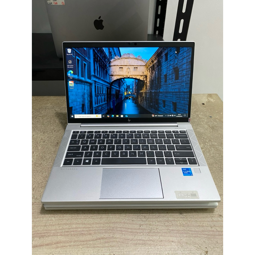 Laptop HP Elitebook 830 G8 Intel Core i5 Gen-11Th Second Original