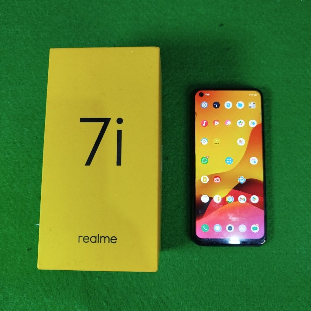 Realme 7i 8/128 second