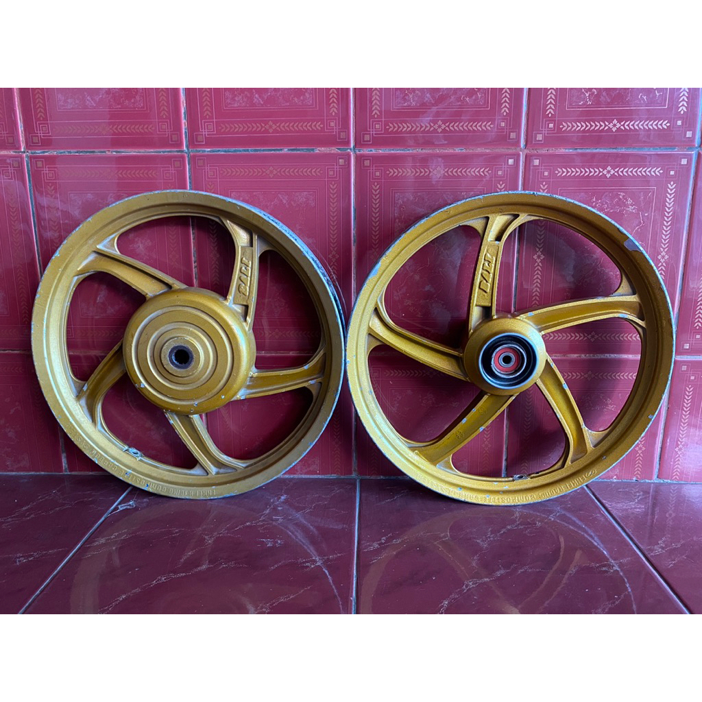 VELG LAWAS MERK BALI BUATAN ENKEI UNTUK MIO 110