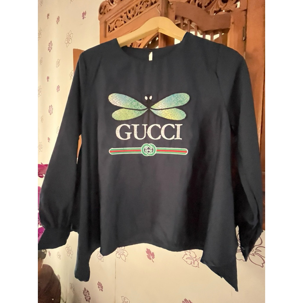 Baju Atasan Wanita Preloved Second Branded GC( LD 105 P 62 )
