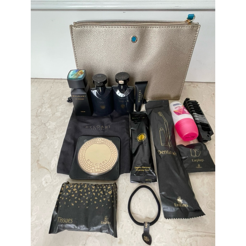 AMENITY KIT BVLGARI FROM FIRST CLASS EMIRATES AIRLINES (WOMEN SERIES)