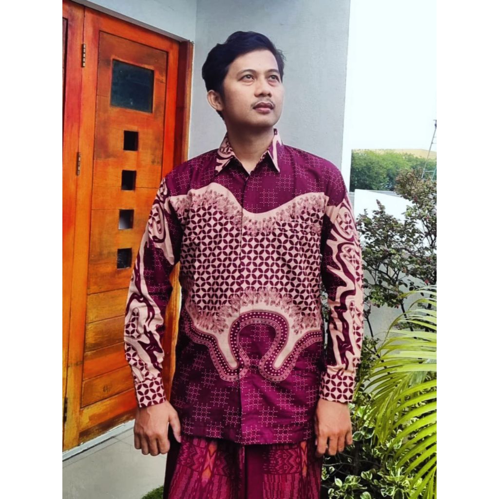 kemeja batik pria lengan panjang #merah #marun #burguny #warnamarun