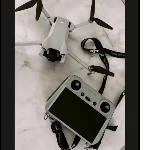 DRONE DJI MINI 3