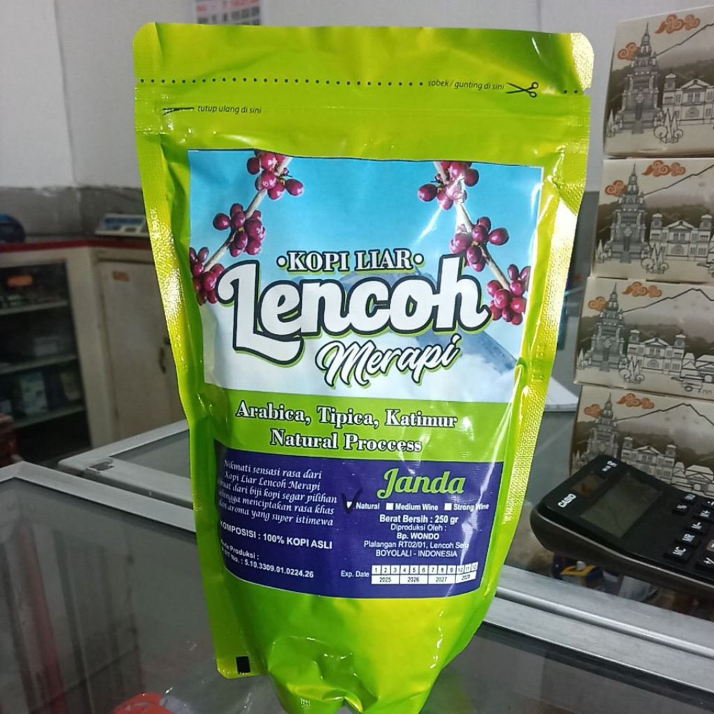 

Kopi Liar Lencoh Merapi
