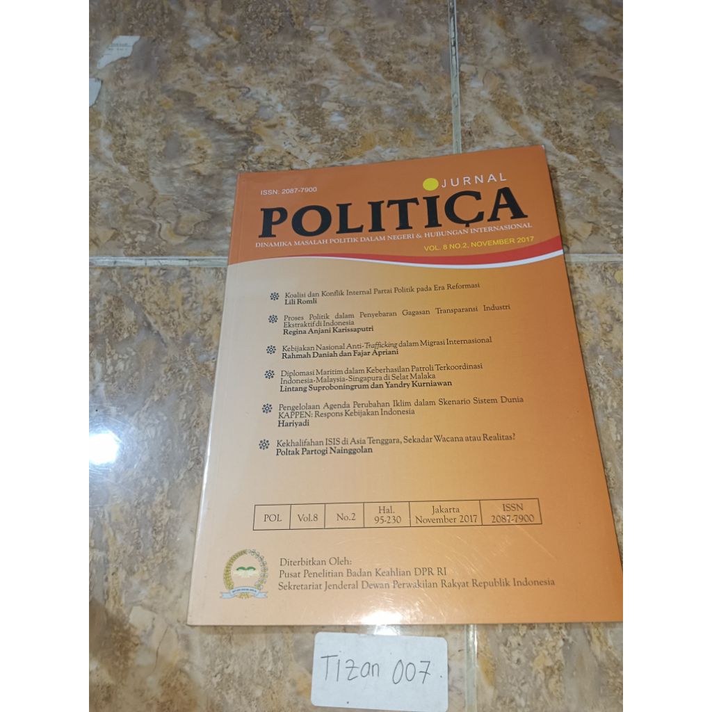 Buku Jurnal Politica Vol 8 No 2 November 2017