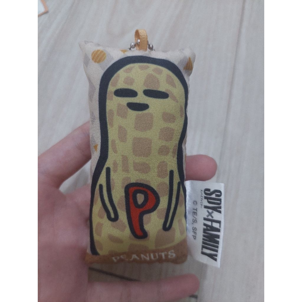 Official Merchandise Spy x Family | Anya Forger | Peanuts