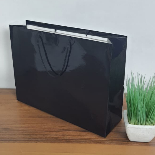 Tas Kertas Laminasi Hitam Glossy uk. 40 x 12 x 30 cm