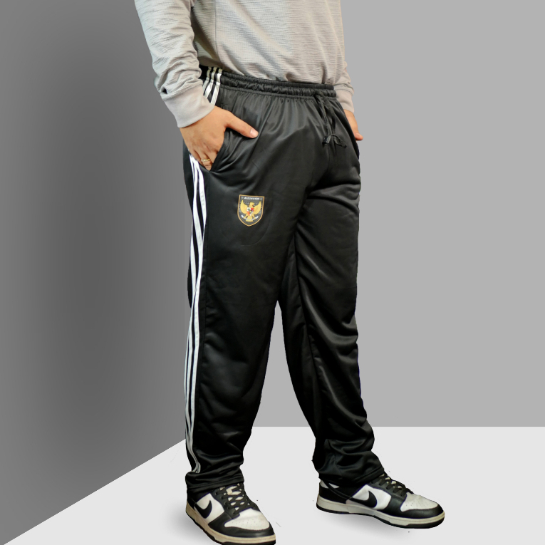 Celana Training Panjang Garuda Indonesia Model Strip 3 / Celana Training Panjang Pria