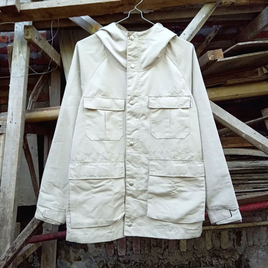 Jaket Second /// Uniform Bridge /// mountain parka second