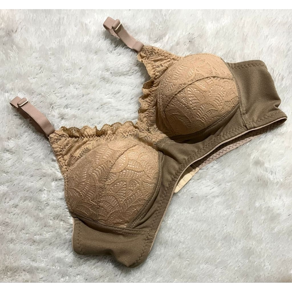 Beha Busa wanita dewasa bandung