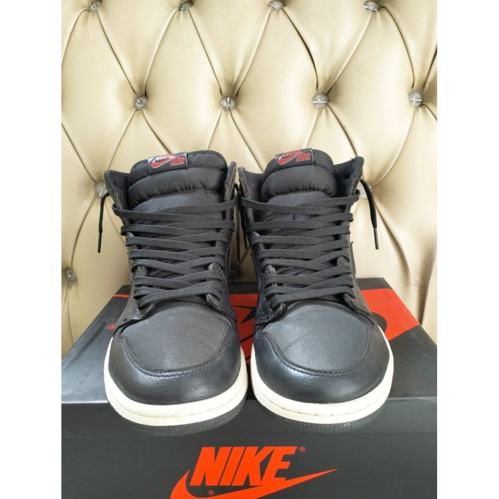 Air jordan 1 high black satin