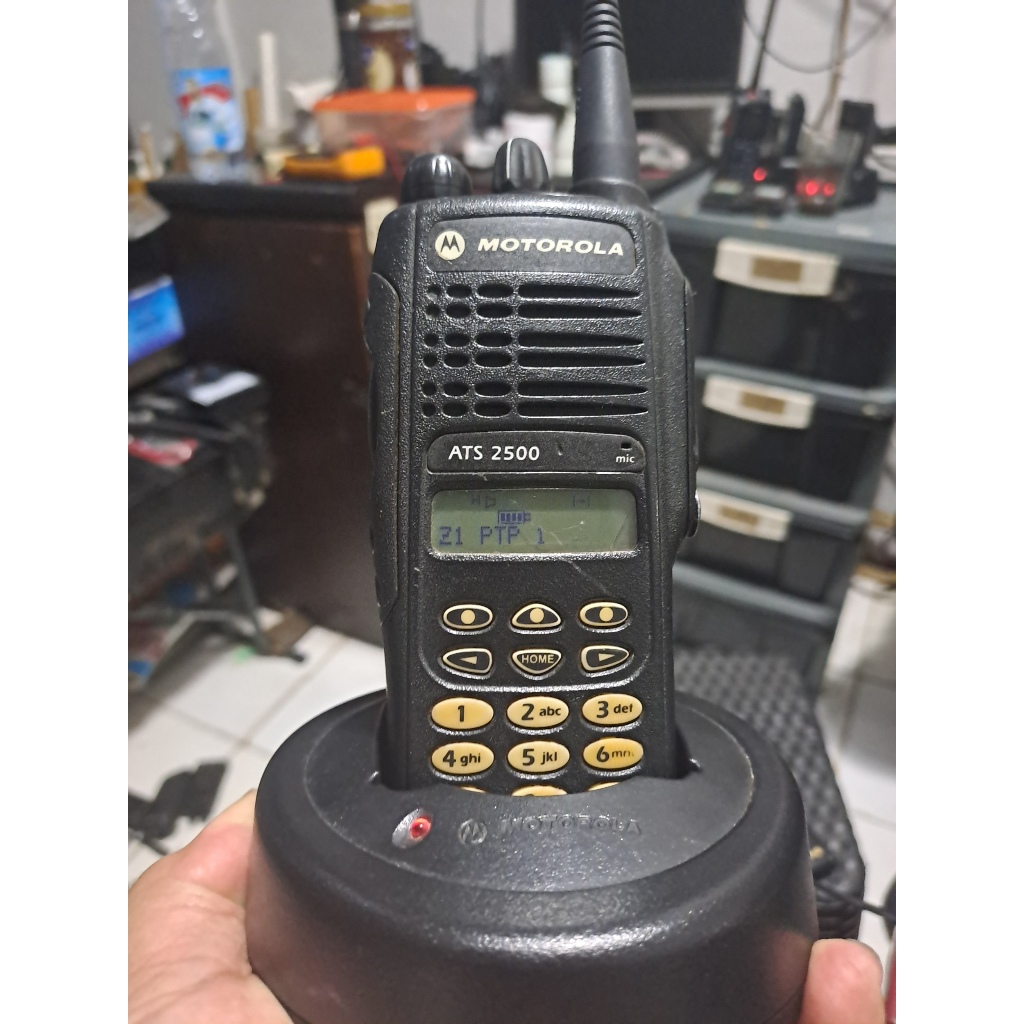 Ht Motorola Ats2500 Frekuensi 800Mhz Trunking Normal Motorola Ats 2500 Lengkap Charger