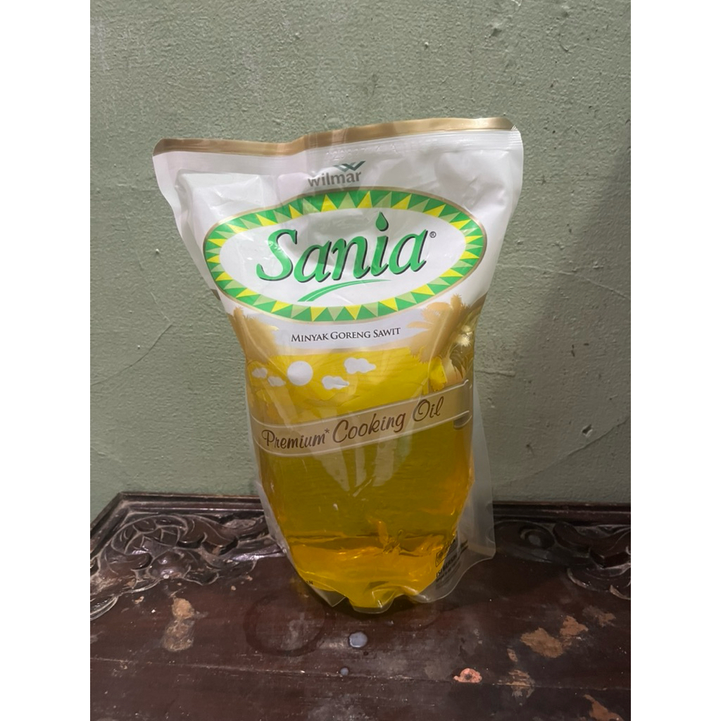 

Minyak Goreng Sania 2LT / 2Liter / 2000ML