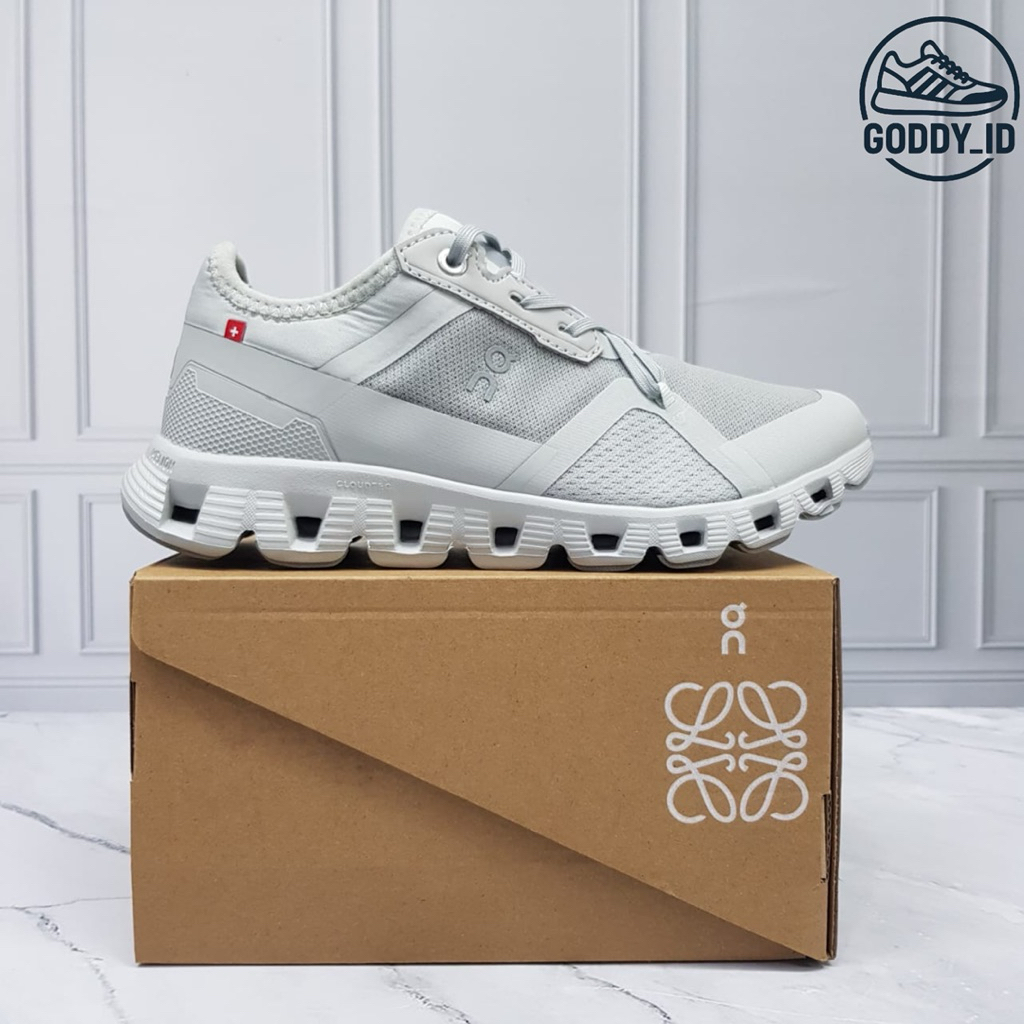 SEPATU ON CLOUD 5 - ON CLOUD 5 - SEPATU RUNNING WANITA