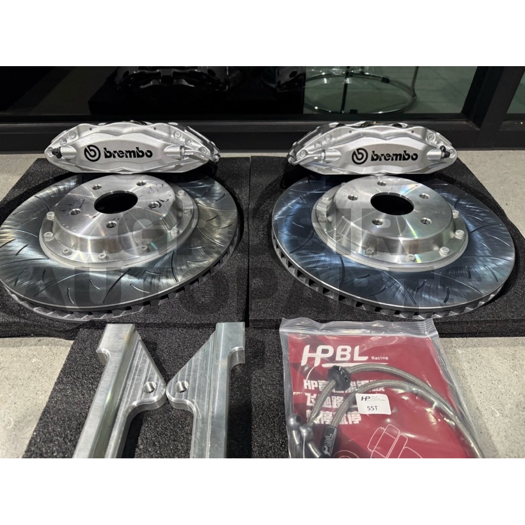 BBK Big Brake Kit Brembo F50 BBK 4 POT Innova 2KD PnP Innova 2KD 2010 2015 Warna Caliper Silver PnP 