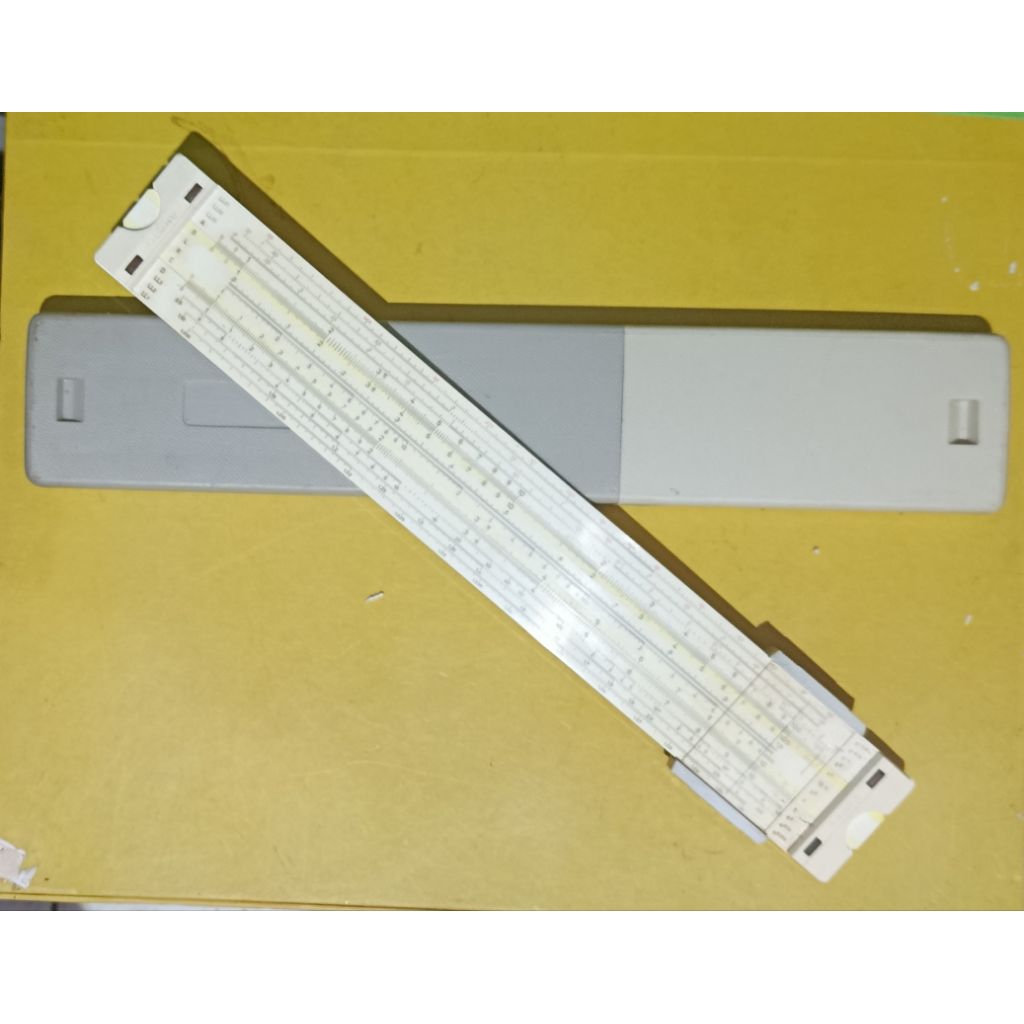 

Penggaris Geser Arsitek ARISTO Studio Germany