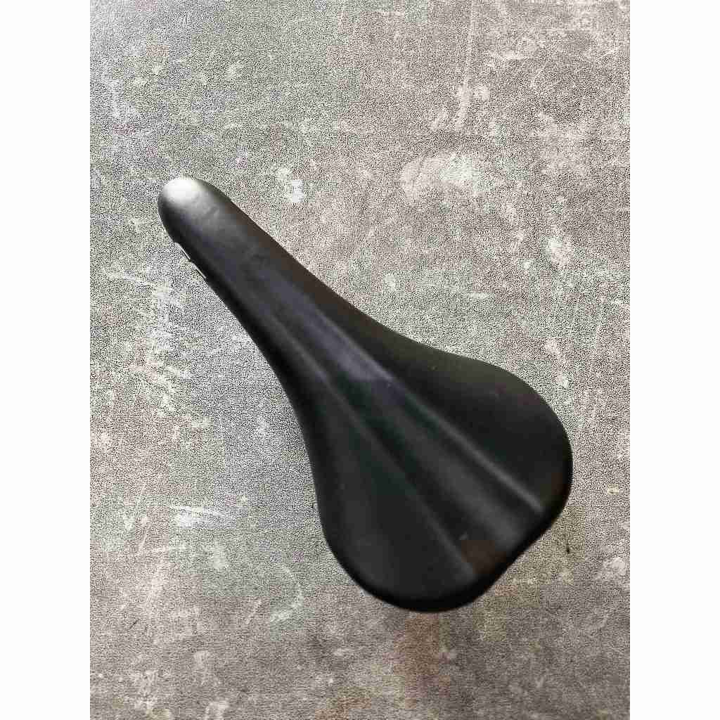 SADDLE EVERGREEN - JOK SEPEDA LIPAT