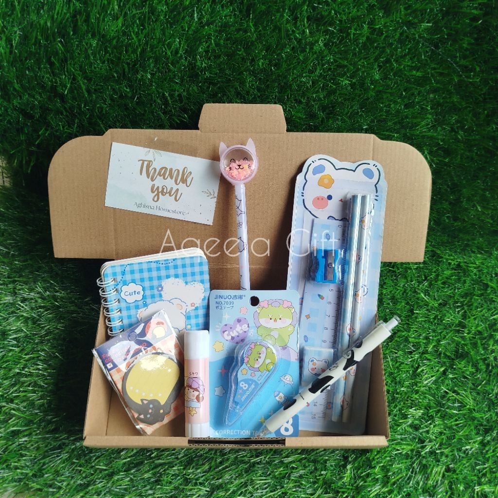 

Set Alat Tulis Lengkap, Pensil Karakter, Kado Anak Sekolah, Alat Tulis Karakter Lengkap