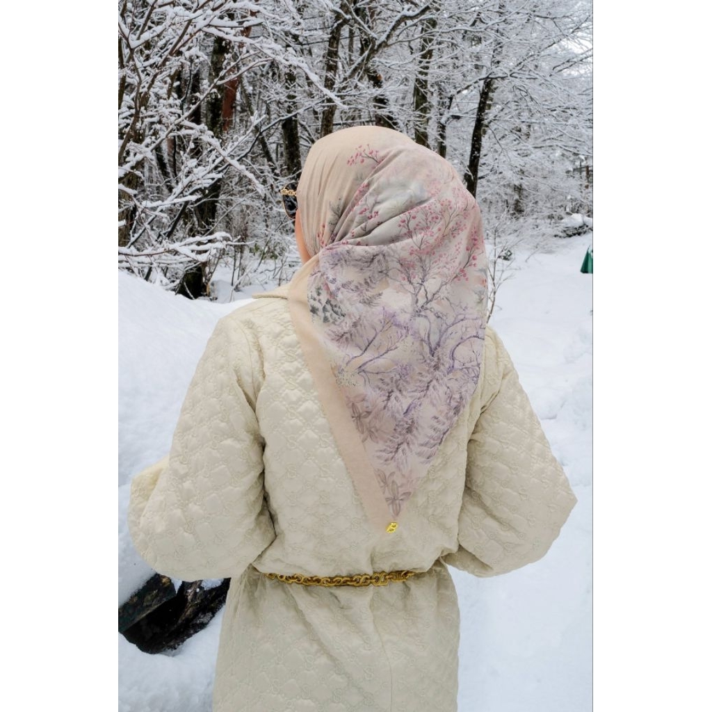 Holiday Series Buttonscarves