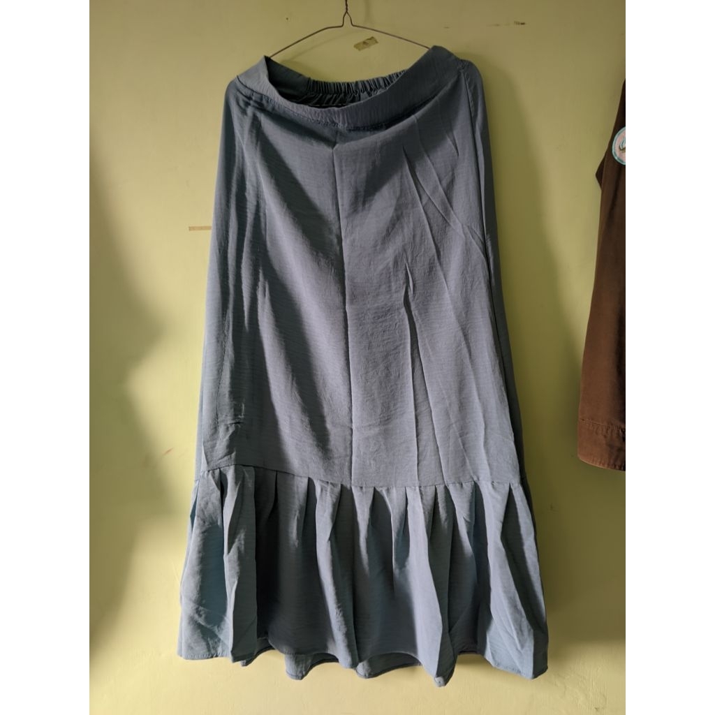 Preloved|Rok duyung crinkel tali serut