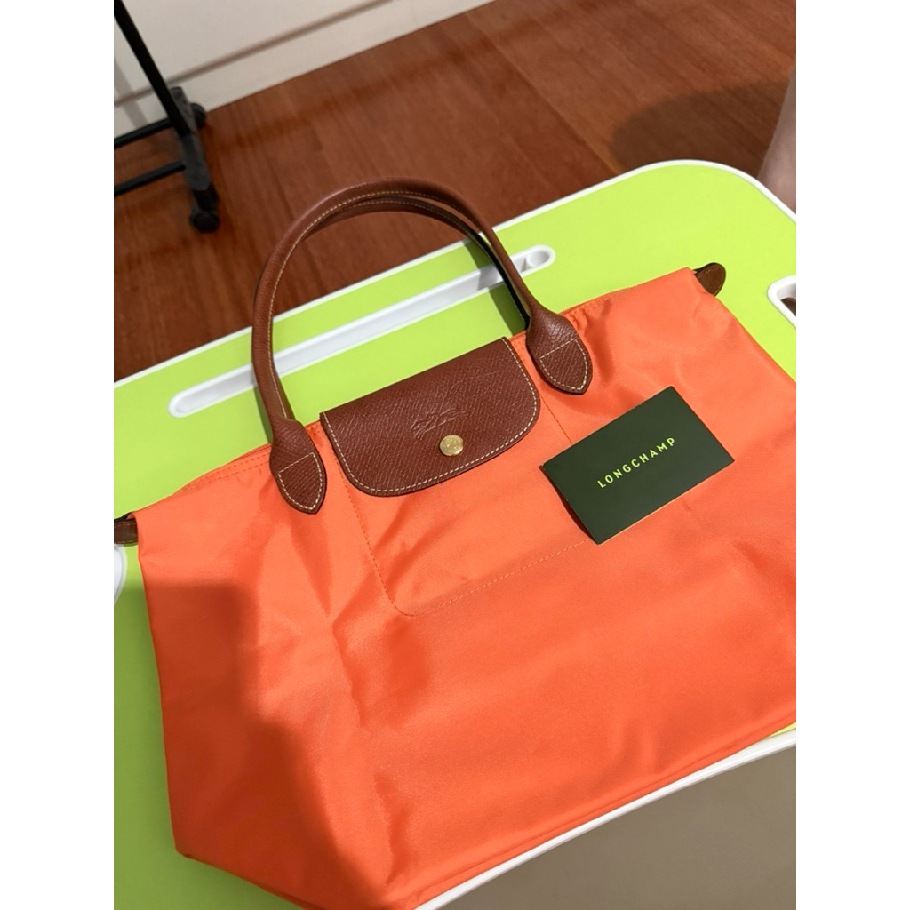 Longchamp Le Pliage Medium Orange