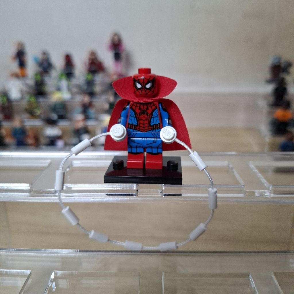 Lego Minifigure Zombie Hunter Spidey, Marvel Studios, Series 1 (Complete Set with Stand and Accessor