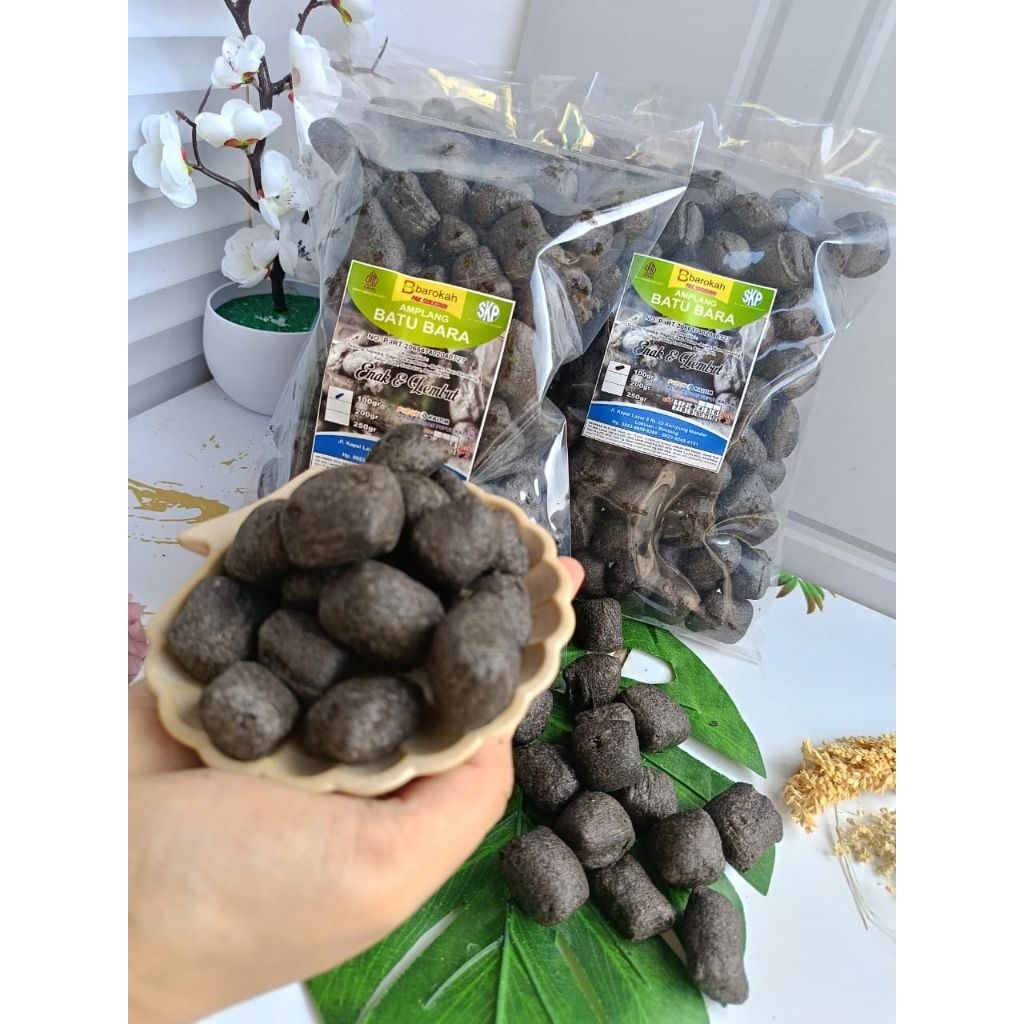 

paket hemat amplang batubara isi 3 dan 6 rada unik bikin nagih oleh oleh kalimantan